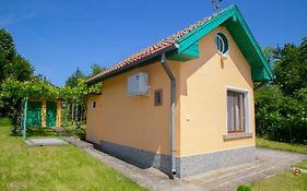 Holiday Home Milkovci