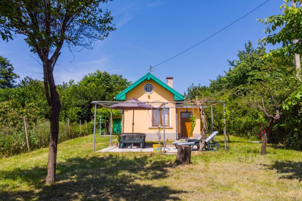 Holiday Home Milkovci Габрово Екстериор снимка